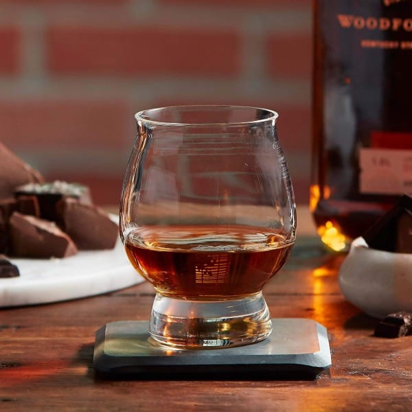 Whiskey Glassware 101: Beginner's Guide