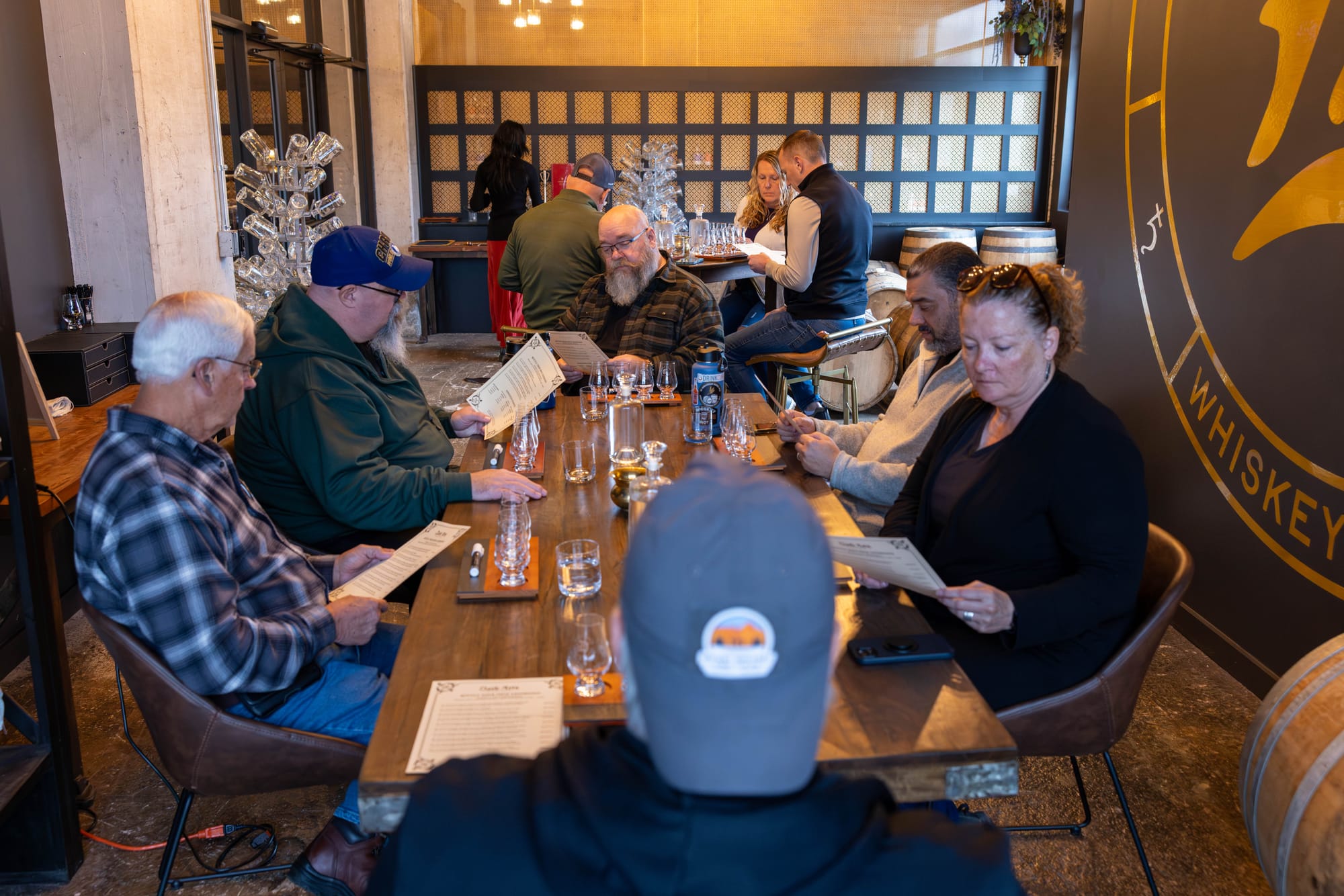 Tours, tastings, bottle shares and BBQ highlight Bourbon & Banter ’25 Summit