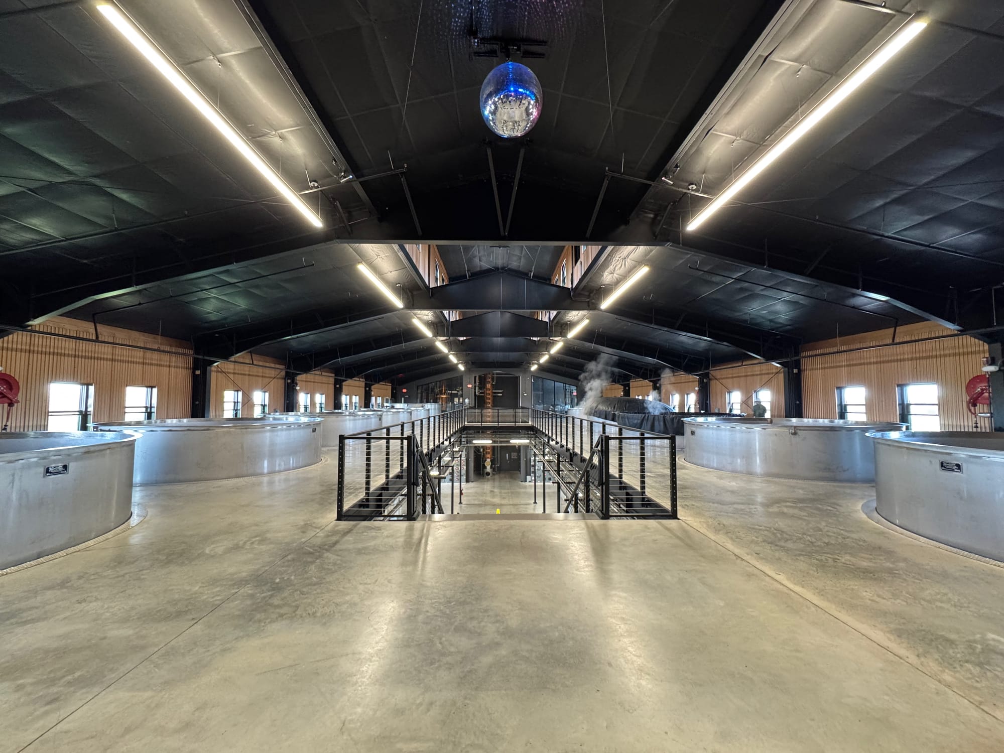 Tours, tastings, bottle shares and BBQ highlight Bourbon & Banter ’25 Summit