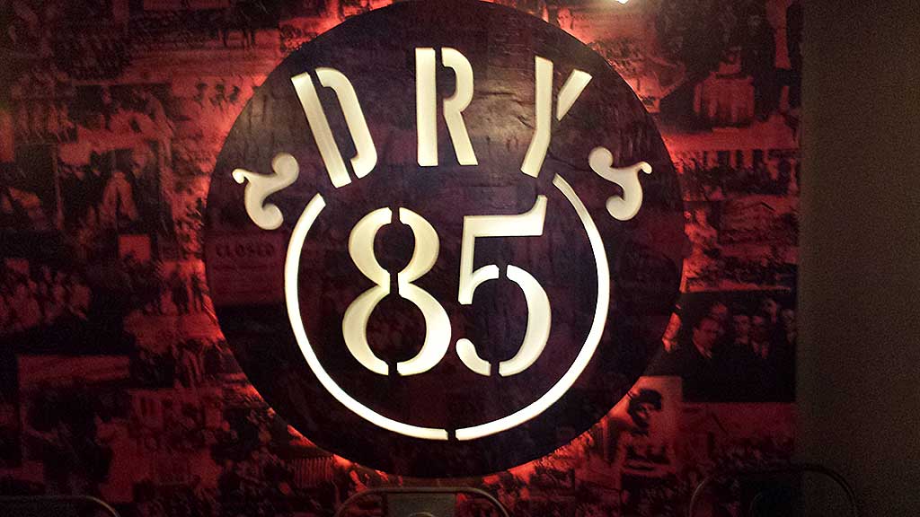 Dry 85 Bourbon Bar Logo